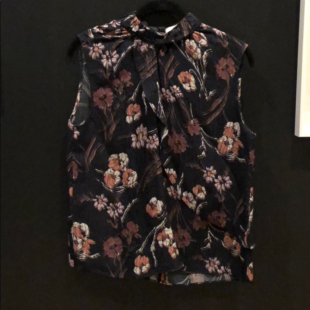 Sleeveless Derek Lam 10 Crosby print blouse.